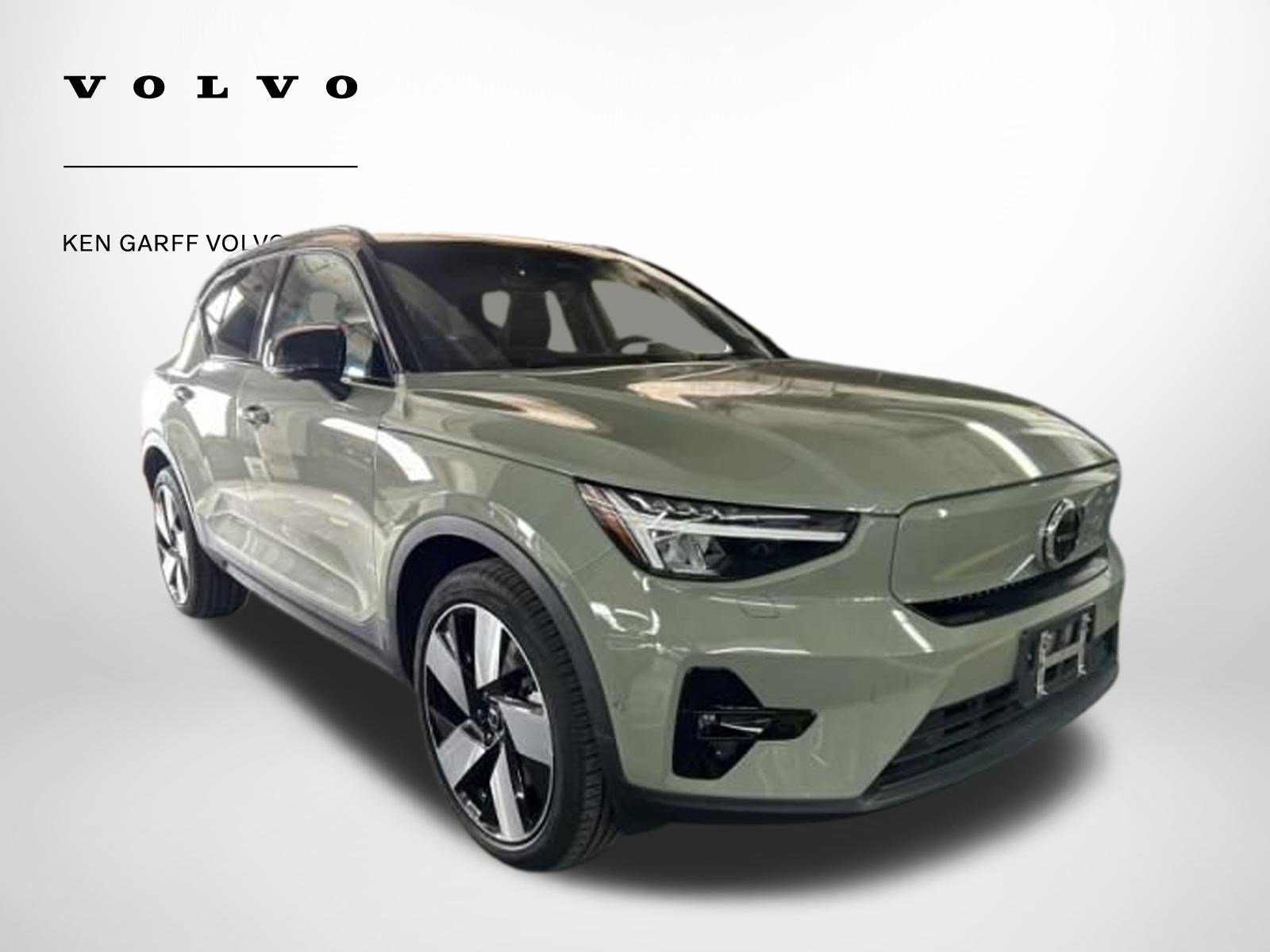 Certified Used 2023 Sage Green Metallic Volvo Plus image 8