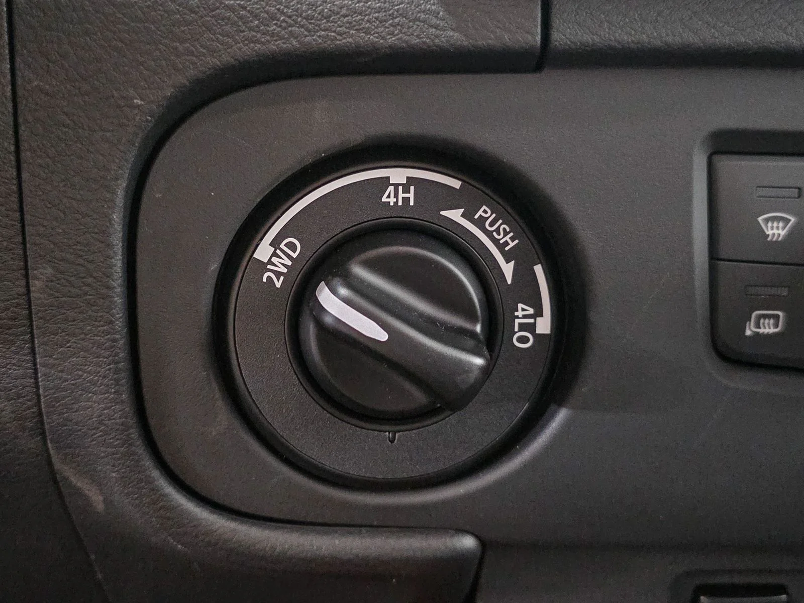2026 Nissan Frontier PRO-4X - Photo 30