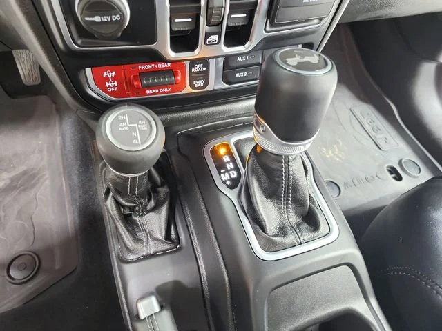 Used 2024 Silver Jeep Rubicon X image 26