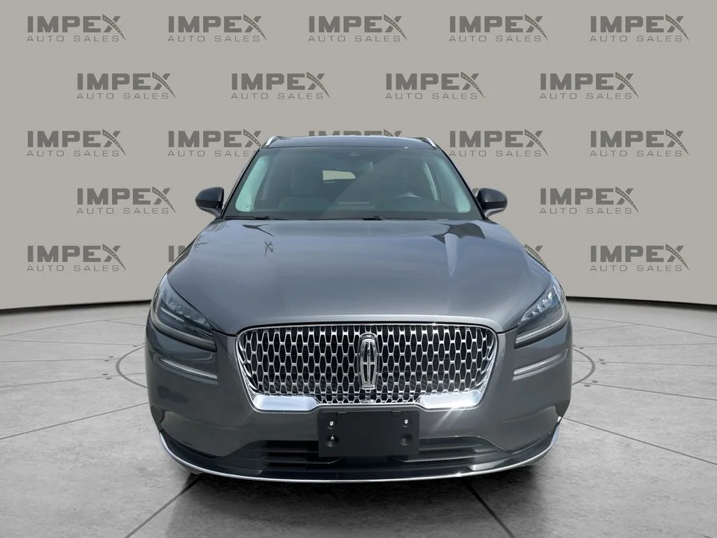 Used 2022 Gray Lincoln Standard image 8