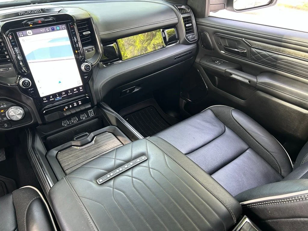 Used 2025 White Ram Limited image 13
