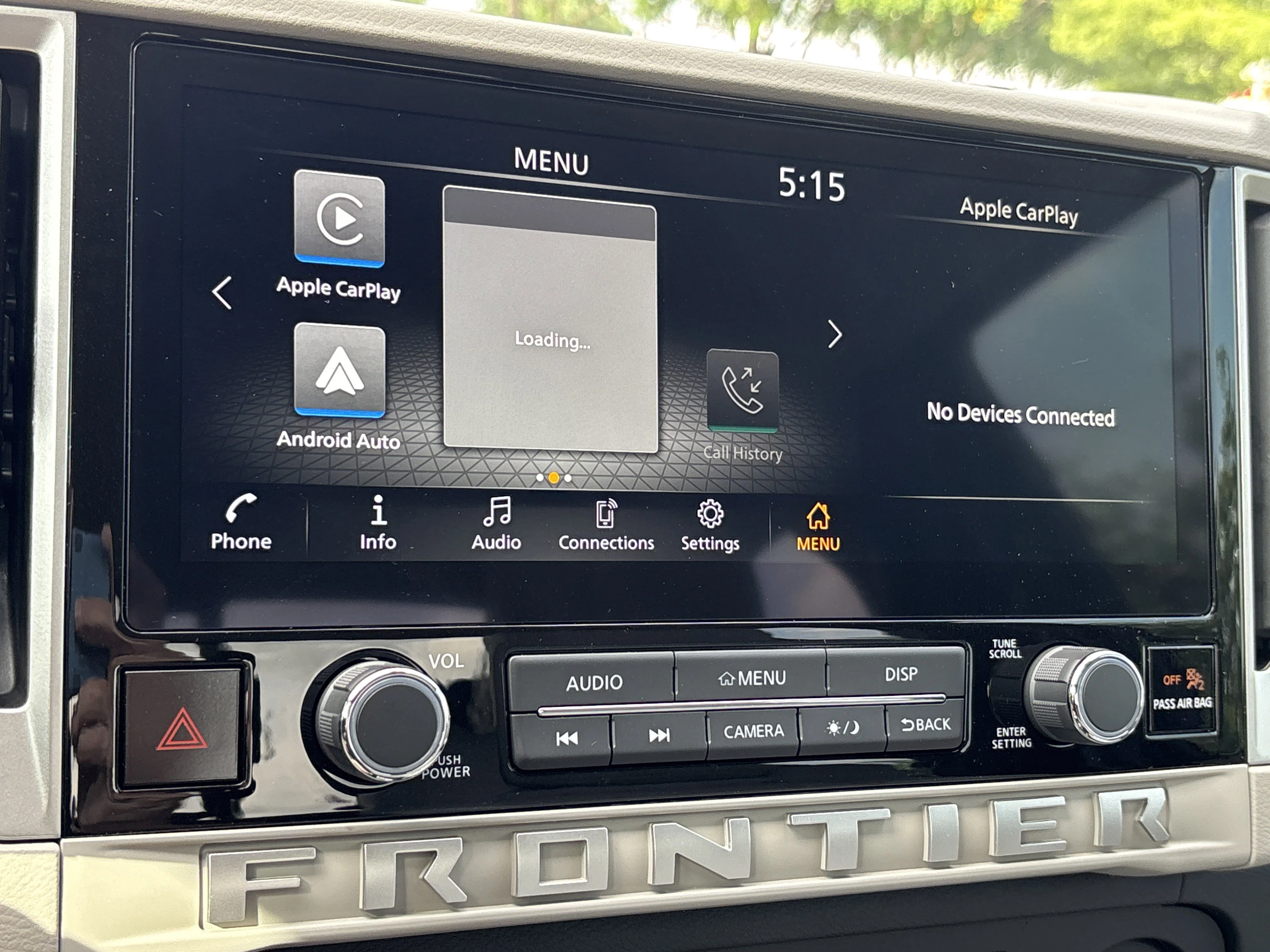 Used 2025 Bluestone Pearl Nissan SV image 27