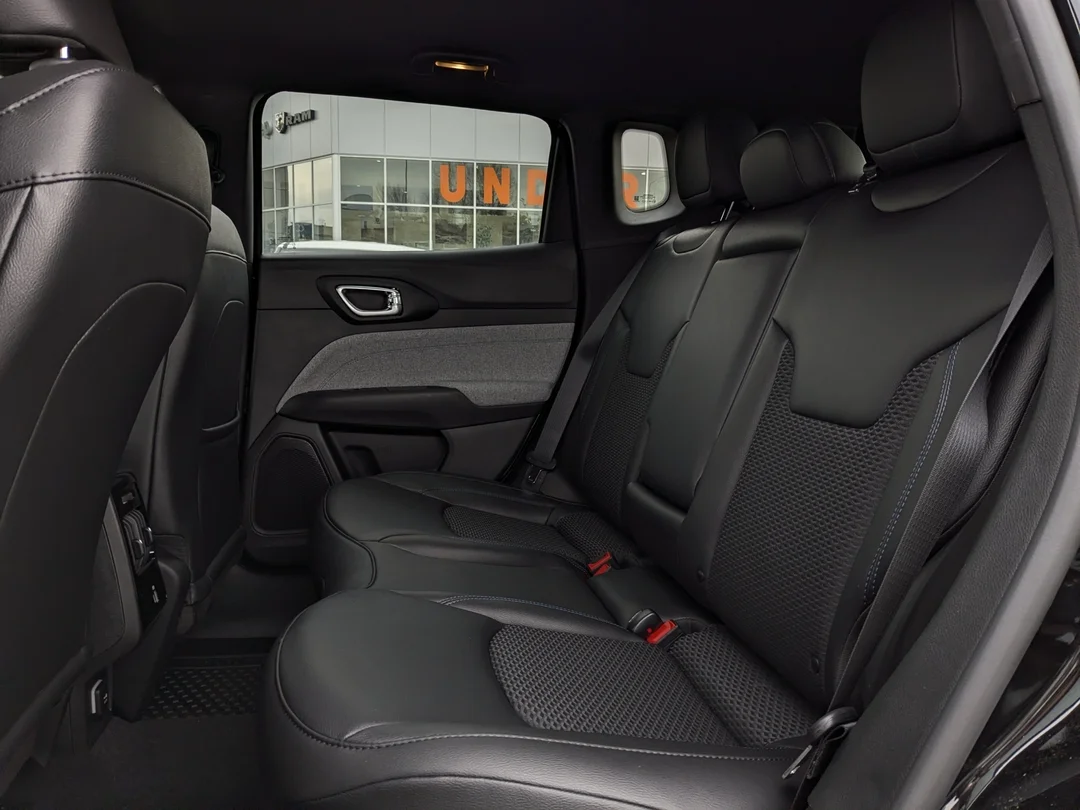 New 2026 Black Jeep North - - 4x4 - Heated Seats & Steering - Power Liftgate - 10.1  Display - Keyless Entry & More! image 27