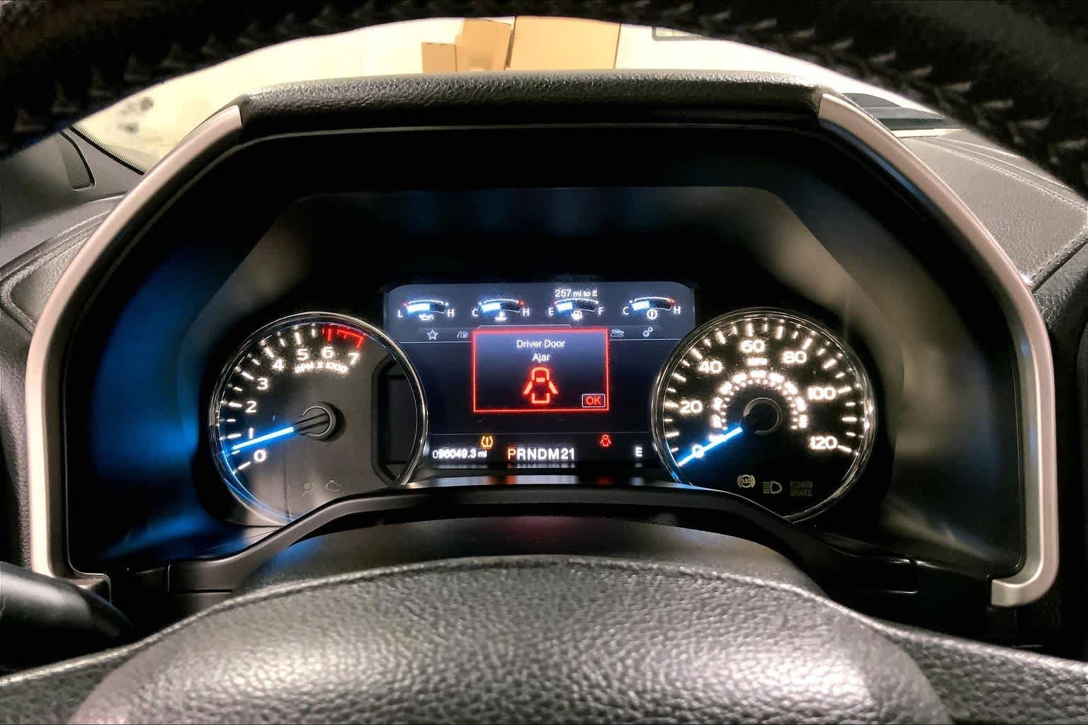Used 2015 Ruby Red Metallic Tinted Clearcoat Ford Lariat image 26