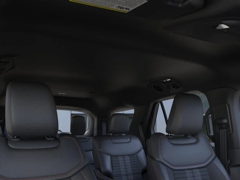 New 2026 Space White Metallic Ford ST-Line image 22
