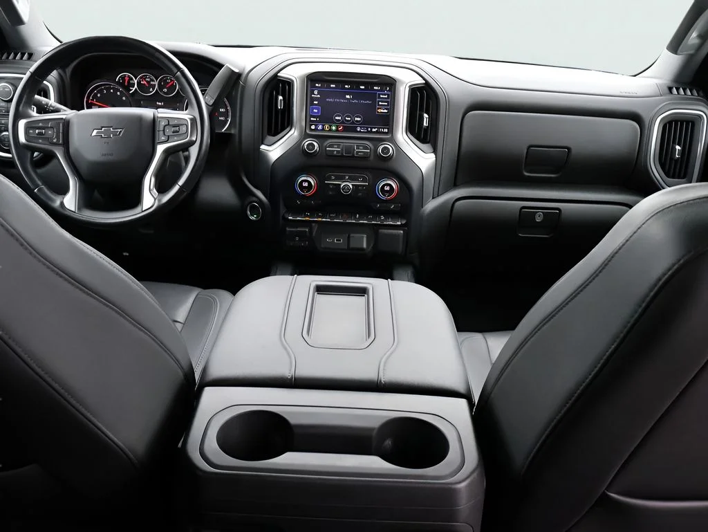 Used 2021 Silver Chevrolet LT Trail Boss image 17