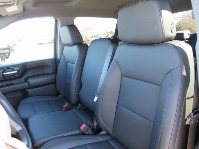 2025 GMC Sierra 2500HD Pro - Photo 13