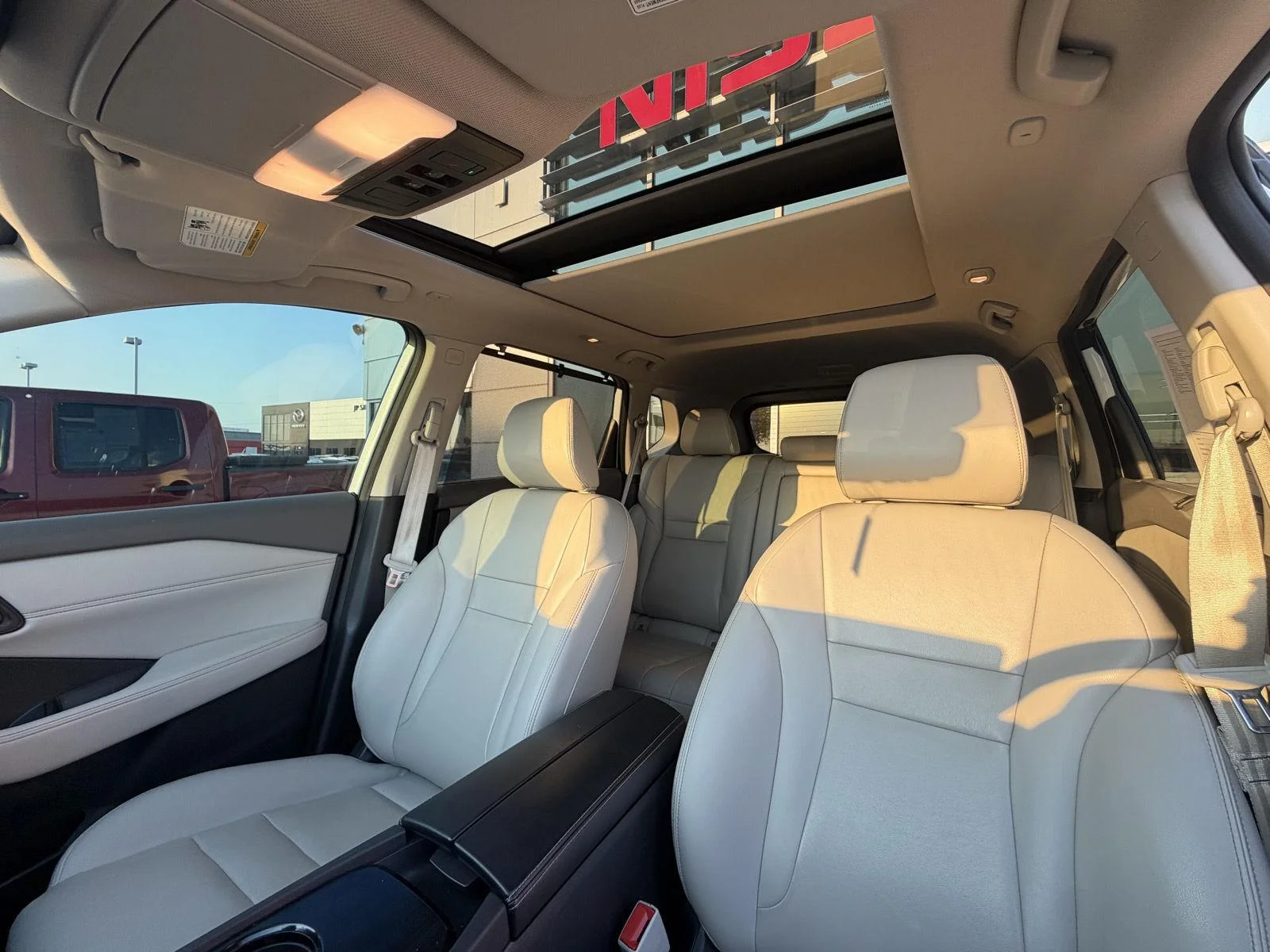 Certified Used 2024 Everest White Pearl Nissan SL image 18