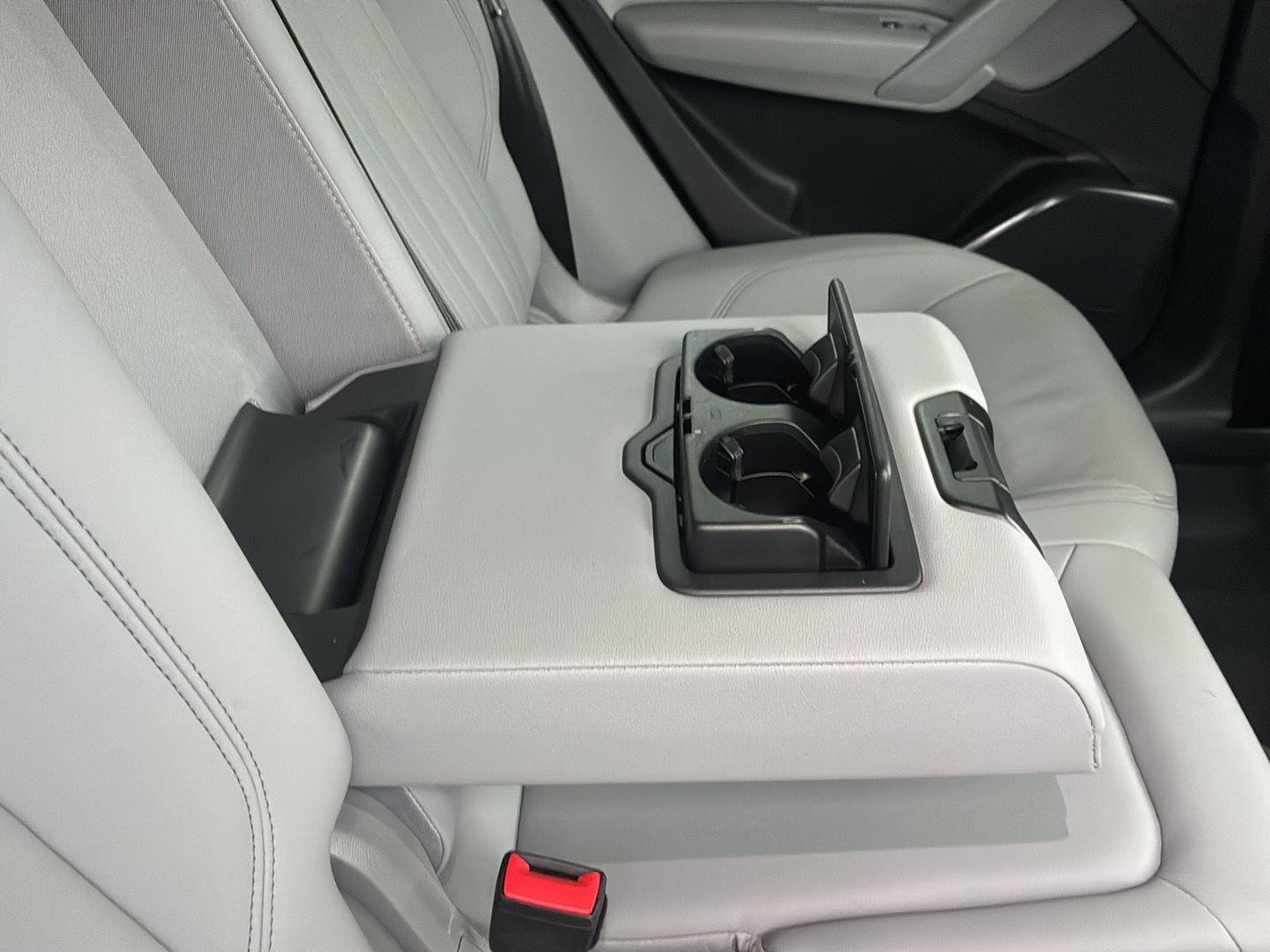 Used 2022 Glacier White Metallic Audi S line Premium image 21