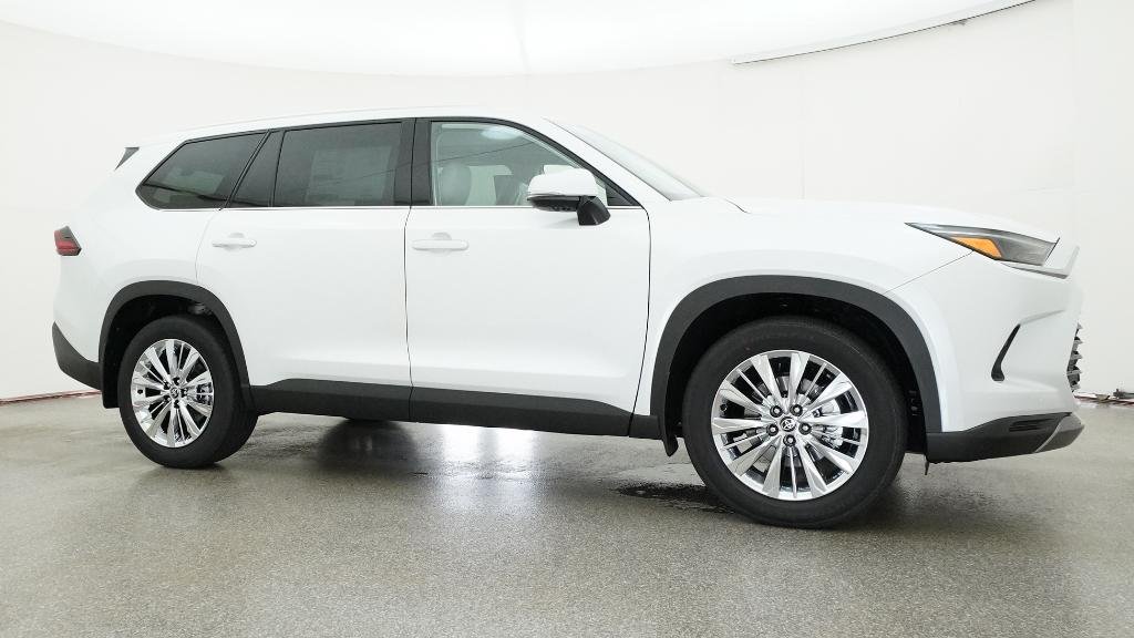 New 2026 Wind Chill Pearl Toyota Platinum image 2