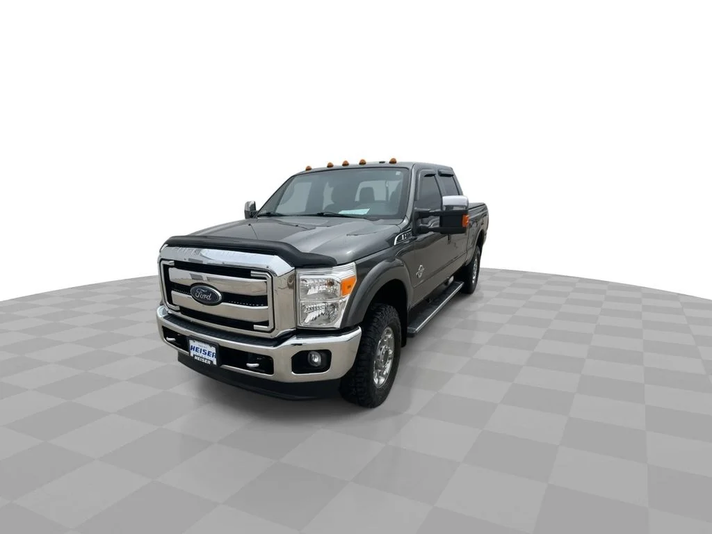 Used 2016 Gray Ford XLT image 4