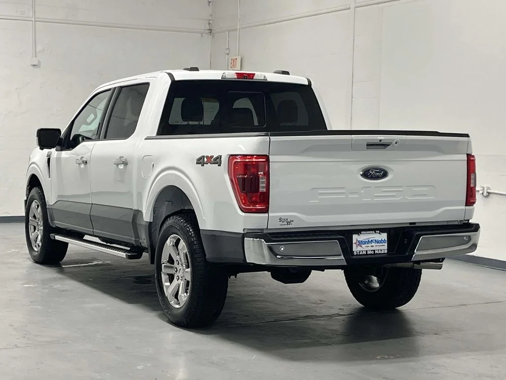 Used 2022 Oxford White Ford XLT Super Crew  4x4 5.0L 1 Owner 302A image 6