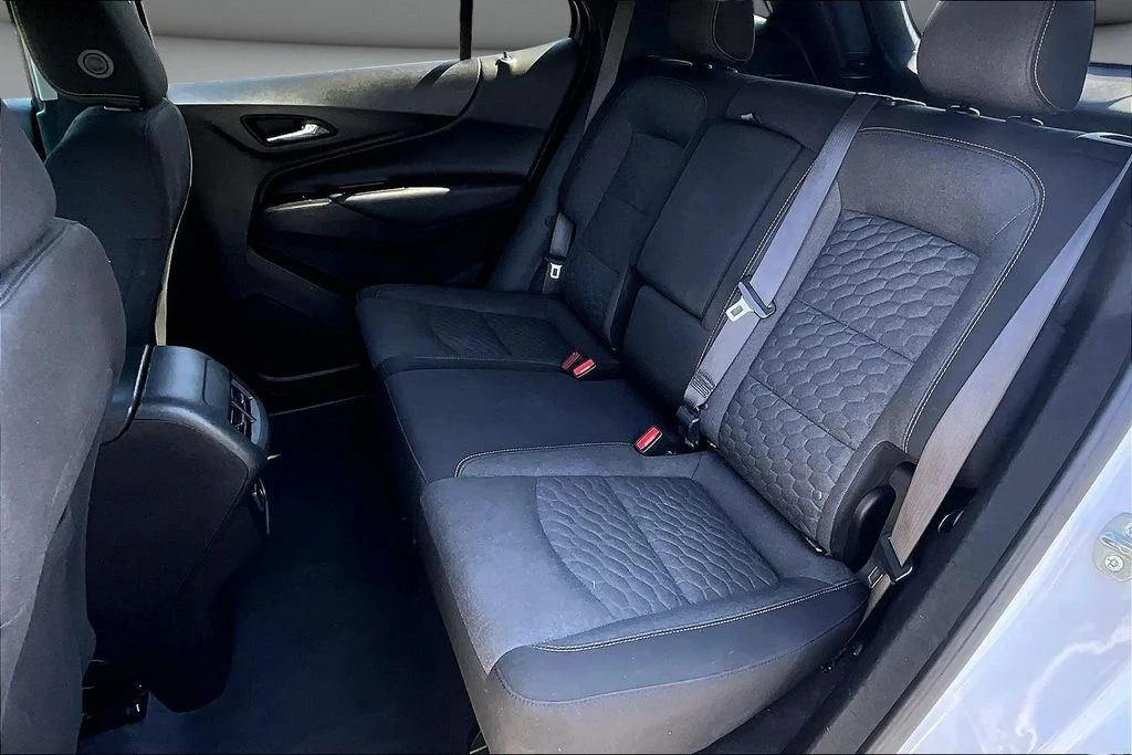 Used 2021 White Chevrolet LT image 22