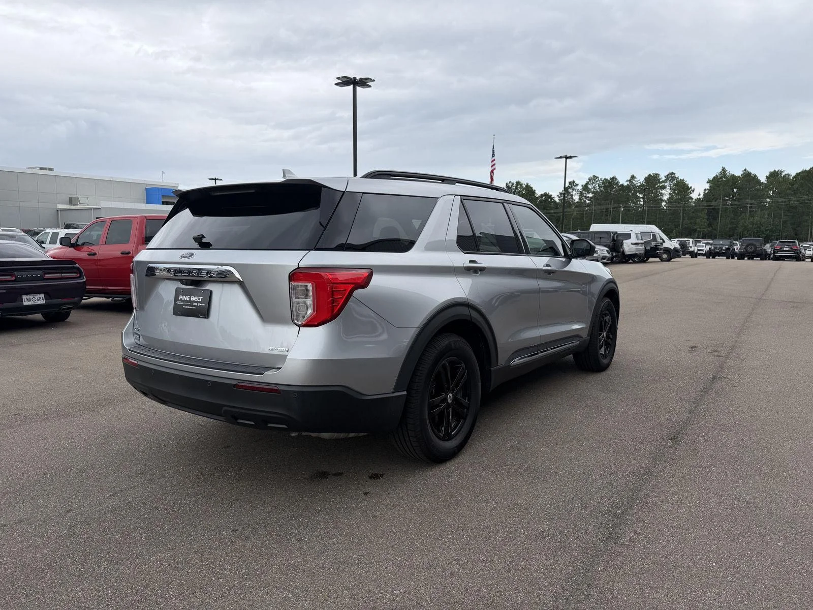 Used 2020 Iconic Silver Ford XLT image 6