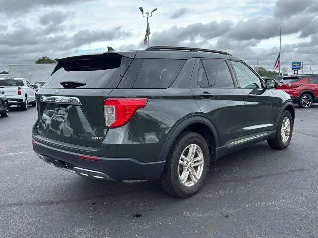 Used 2023 Green Ford XLT image 21