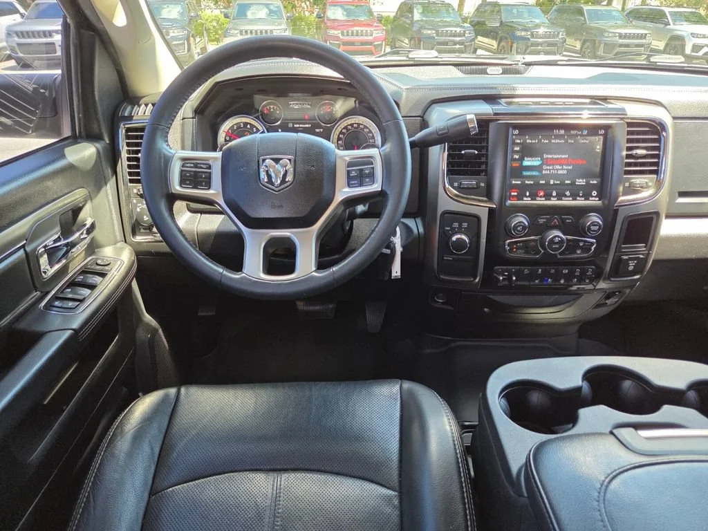 Used 2018 Brilliant Black Crystal Pearlcoat Ram Laramie image 25