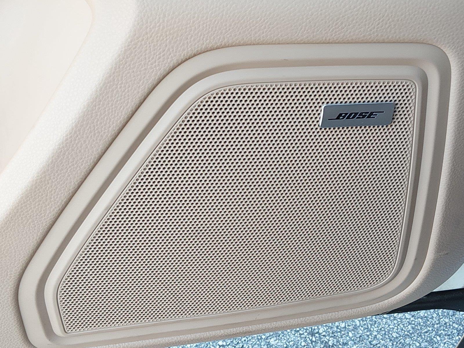 Used 2020 White Porsche  image 24