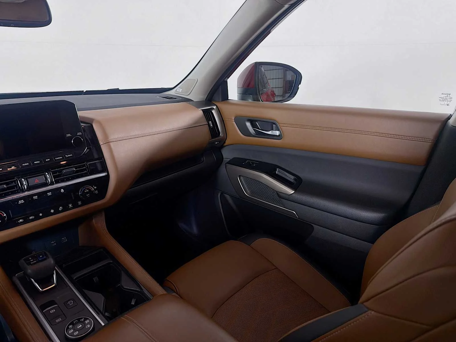 Certified Used 2022 Scarlet Ember Tintcoat Nissan Platinum image 22