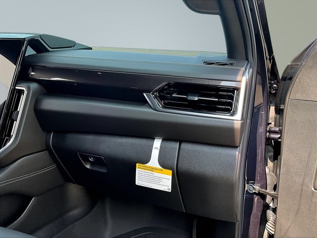 New 2026 Titanium Rush Metallic GMC Elevation image 32