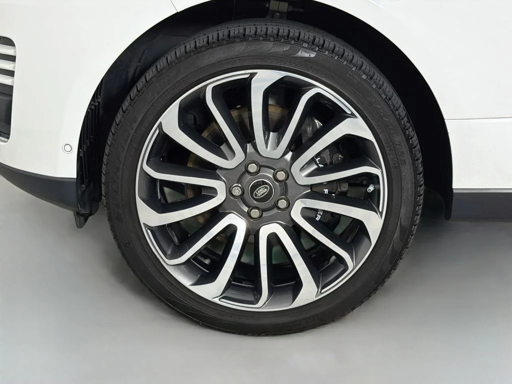 Used 2020 White Land Rover Supercharged image 33