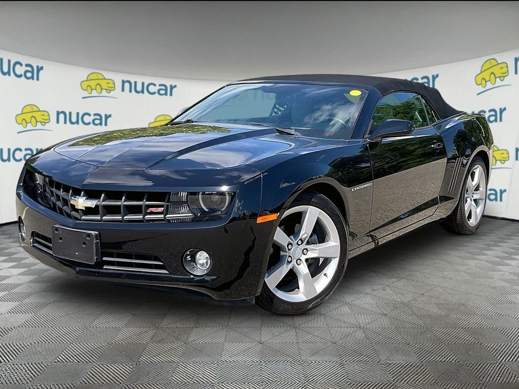 Used 2013 Black Chevrolet 2LT image 3