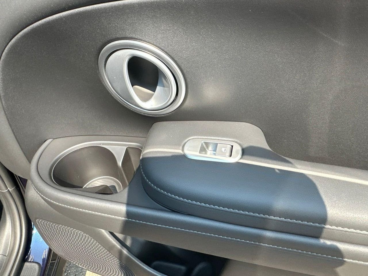 New 2026 Blue Hyundai SE AWD image 32
