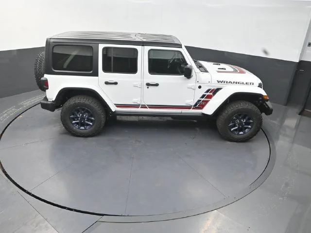 New 2026 Bright White Clearcoat Jeep  image 17