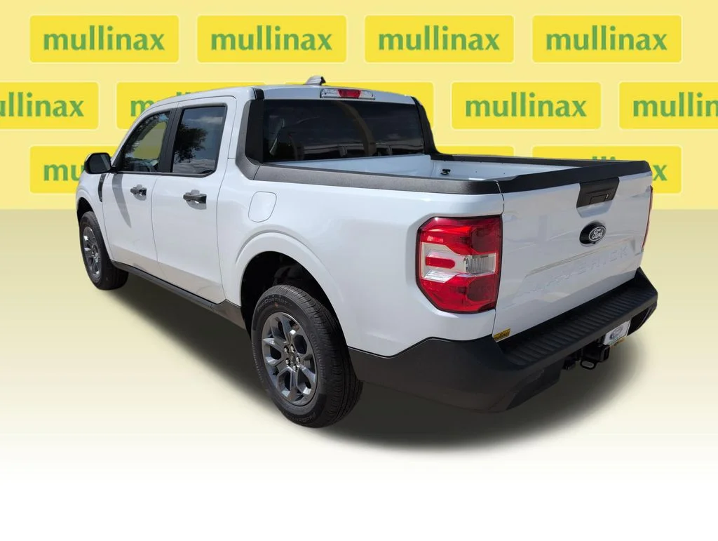 New 2026 White Ford XLT image 9