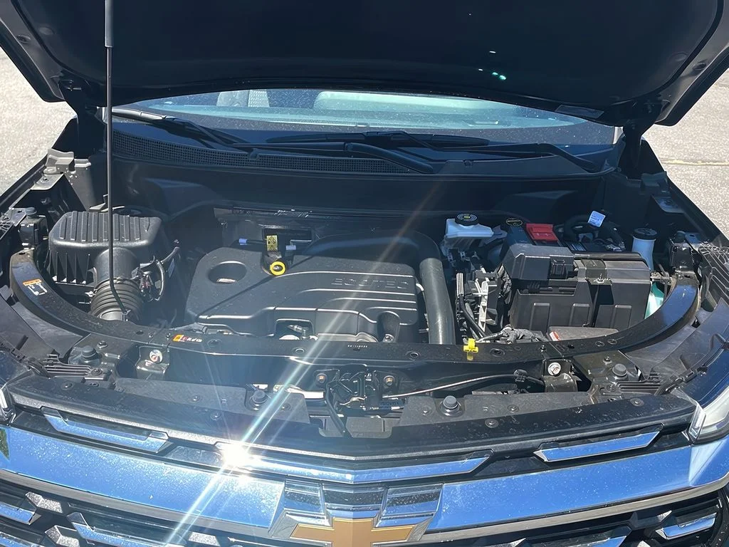 2025 Chevrolet Equinox LT - Photo 29