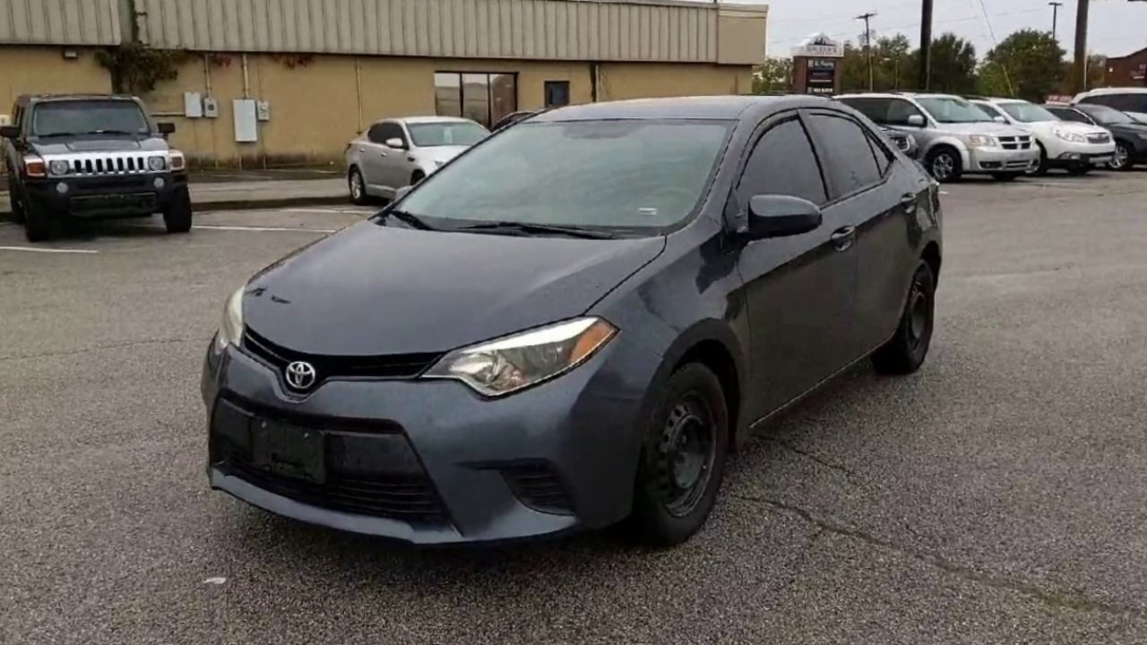 2015 Toyota Corolla L photo 4