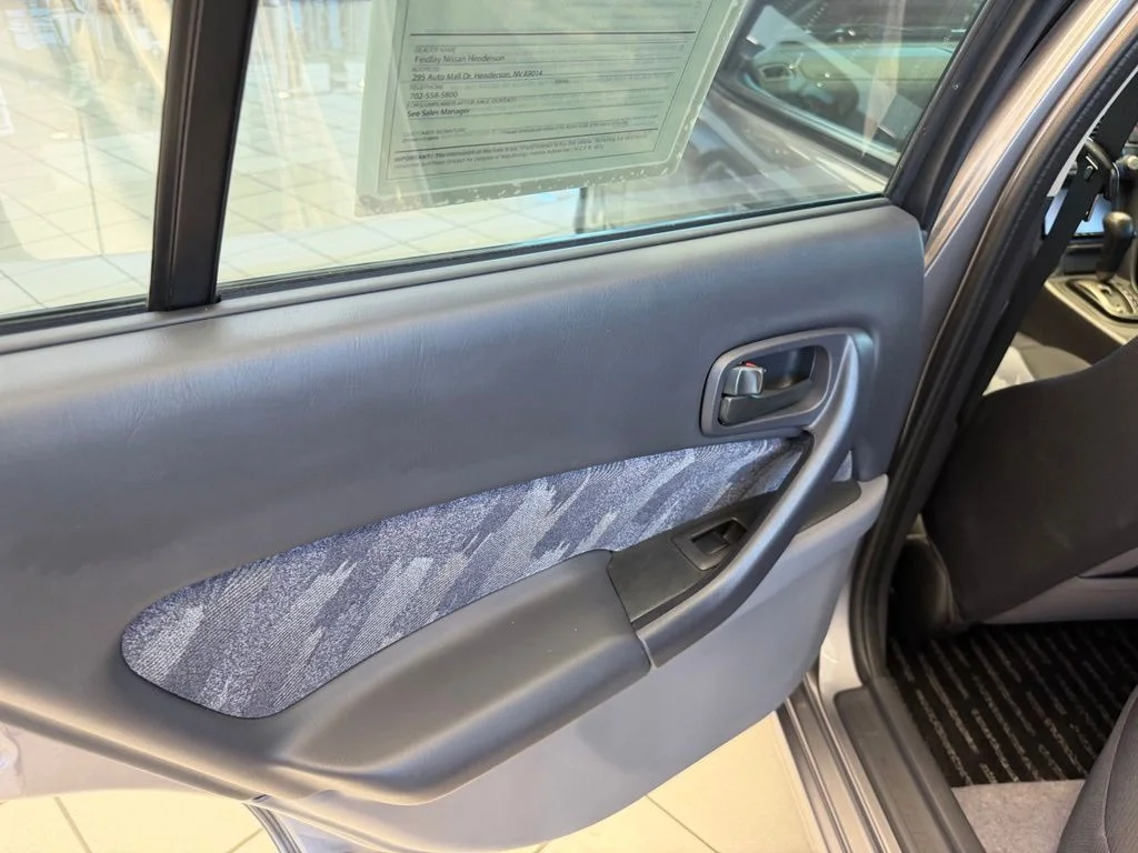Used 1999 Sparkling Silver Metallic (KV2) Nissan GTX image 11