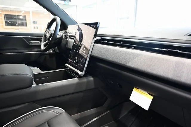 2026 GMC Sierra EV Elevation - Photo 16