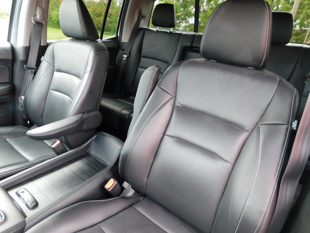 Used 2023 Platinum White Honda RTL-E image 20