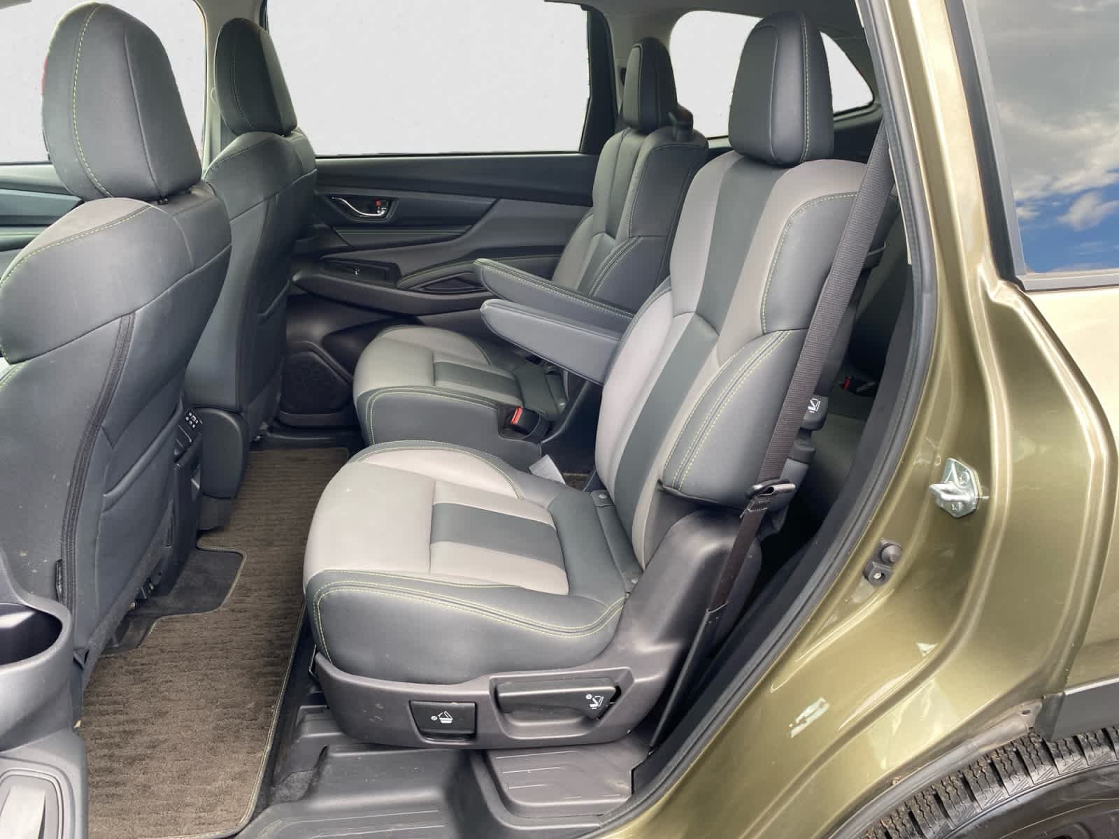 Used 2023 Autumn Green Metallic Subaru Onyx Edition image 20