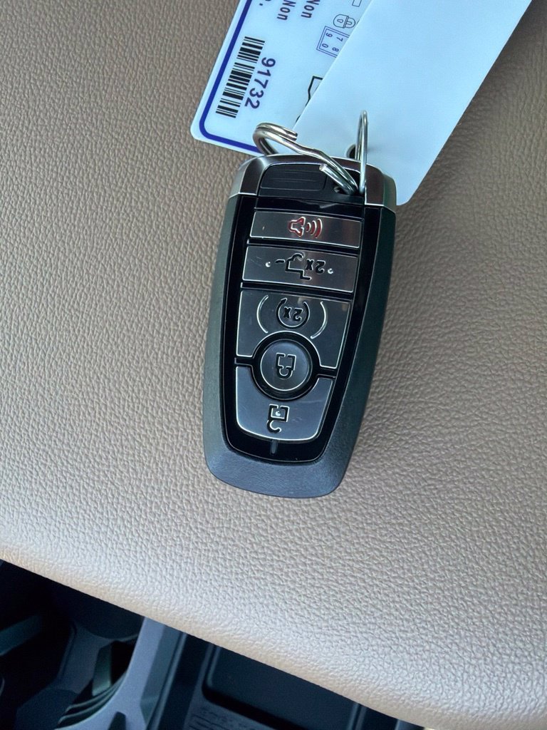 Used 2024 Oxford White Ford Lariat image 51