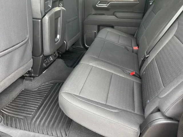 Used 2025 Gray Chevrolet LT image 18