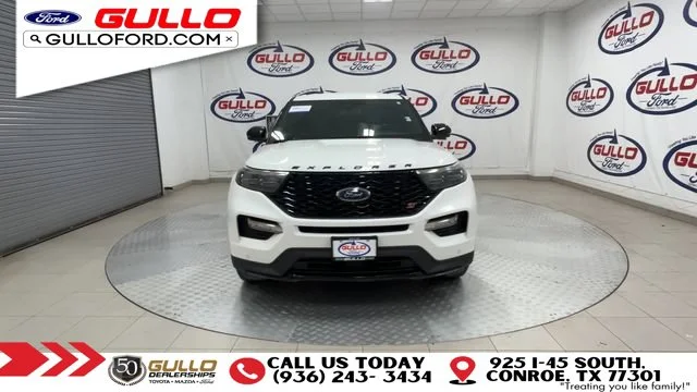 Used 2021 Star White Metallic Tri-Coat Ford ST image 3