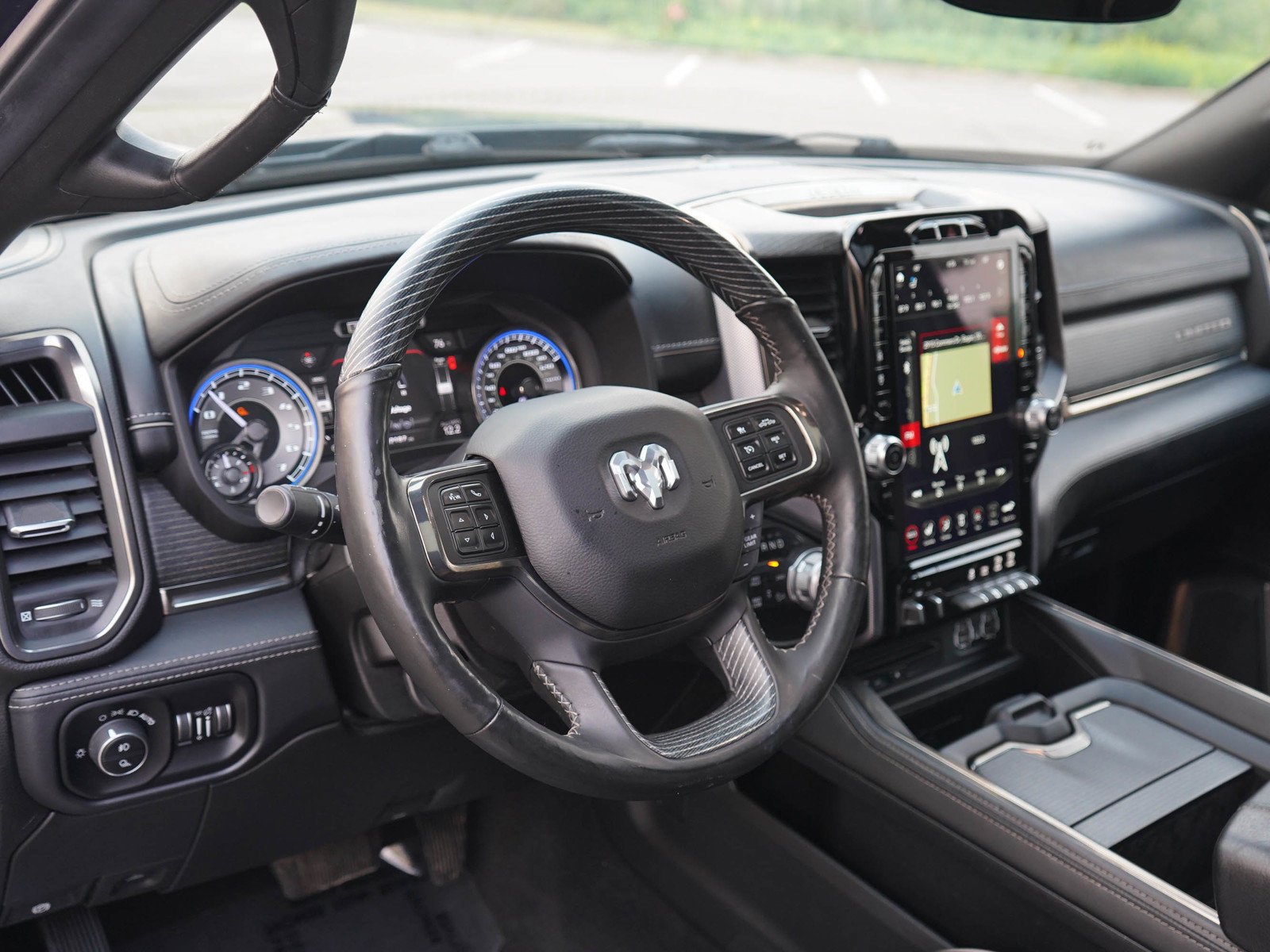 Used 2019 Patriot Blue Pearlcoat Ram Limited image 19