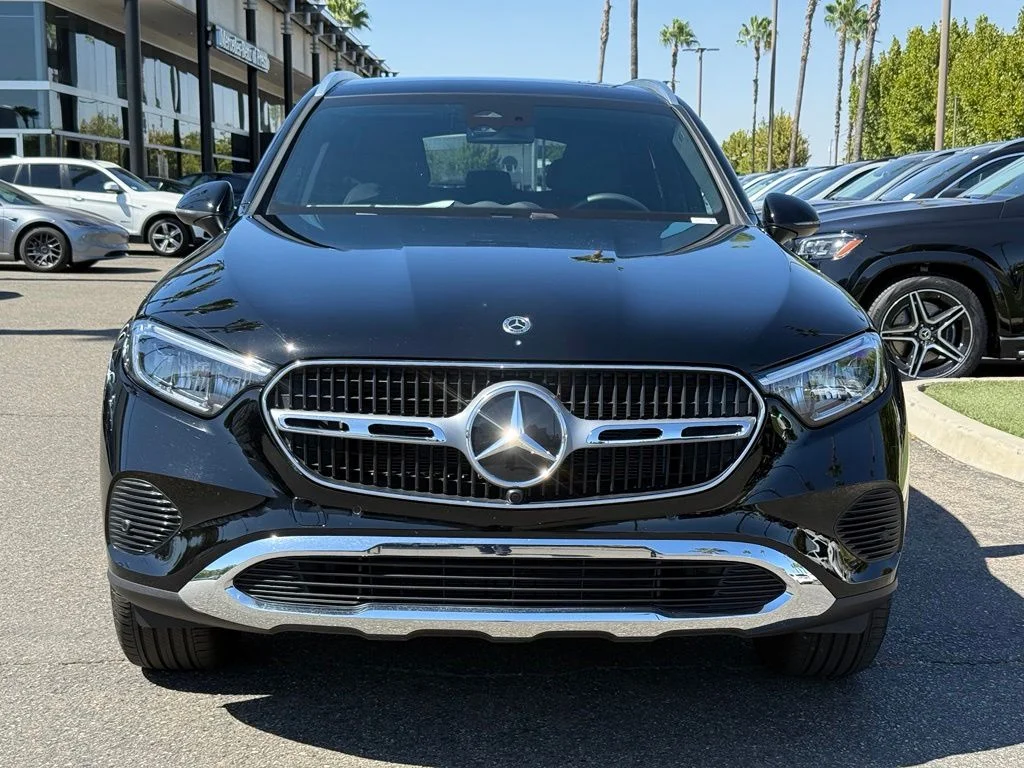 Used 2026 Black Mercedes-Benz GLC 300 image 15