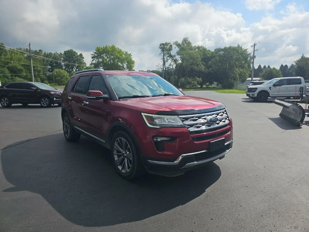 Used 2019 Red Ford Limited image 3