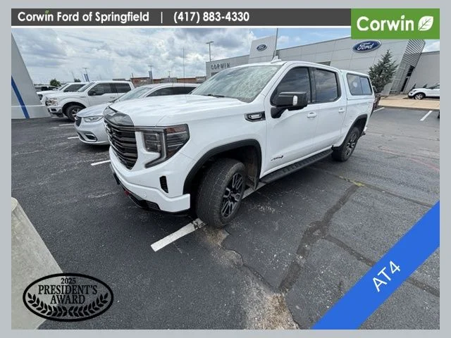 2023 GMC Sierra 4WD Crew Cab Short Box AT4's photo