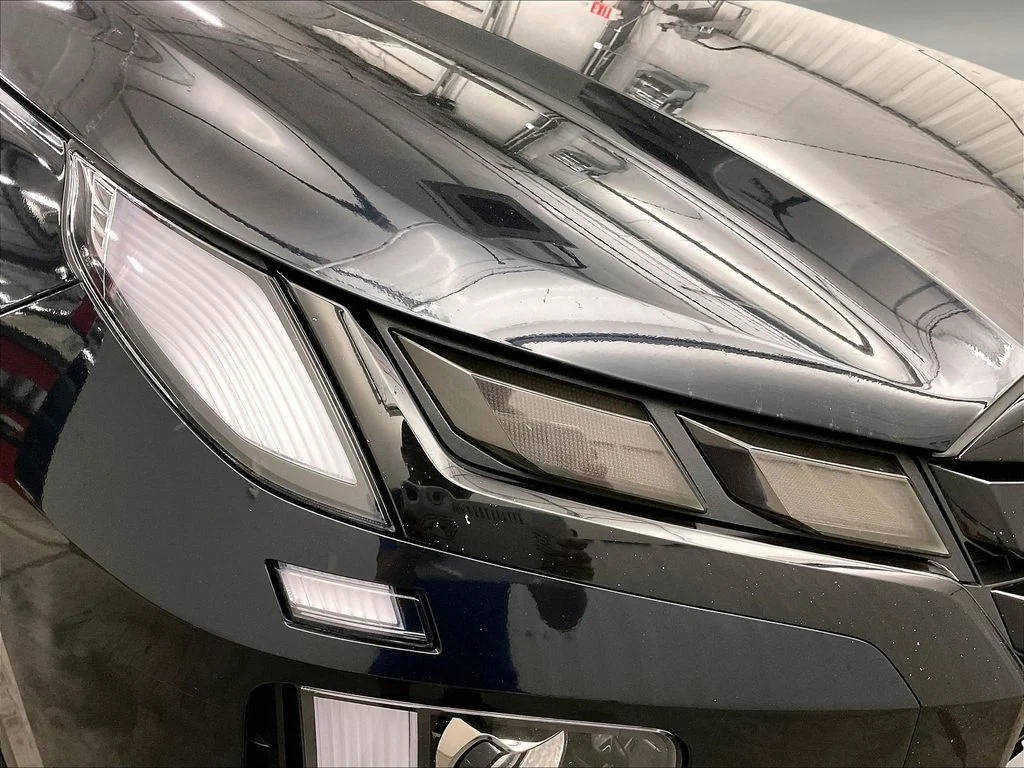 Certified Used 2025 White Hyundai SEL image 34