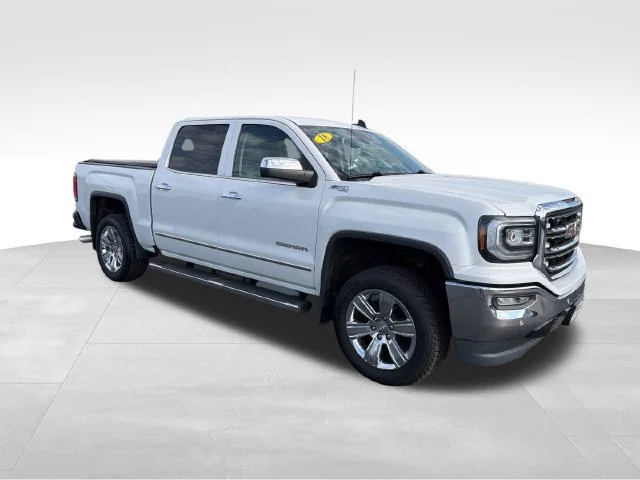 Used 2018 WHITE FROST TRICOAT GMC SLT image 9