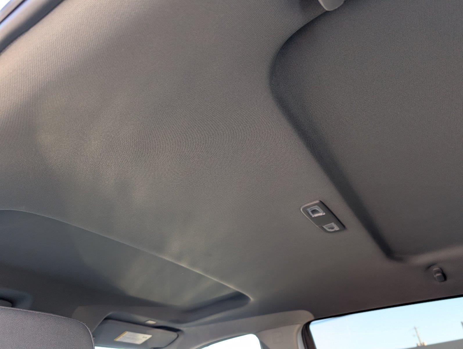 Used 2023 SUMMIT WHITE Chevrolet LTZ image 31