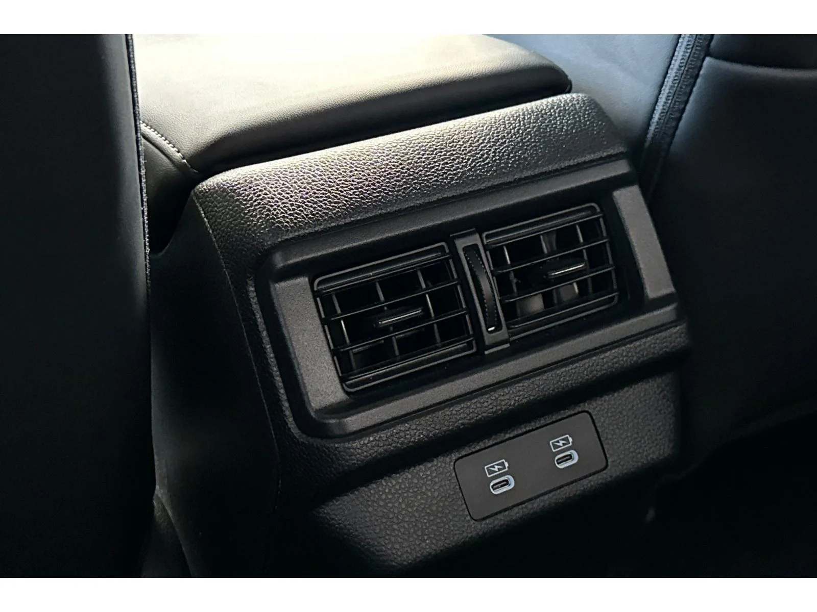 Used 2025 Crystal Black Pearl Honda Touring image 41