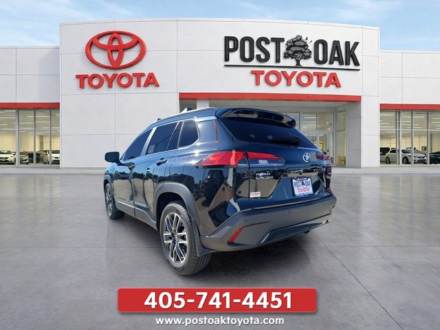 New 2026 Jet Black Toyota XLE image 5
