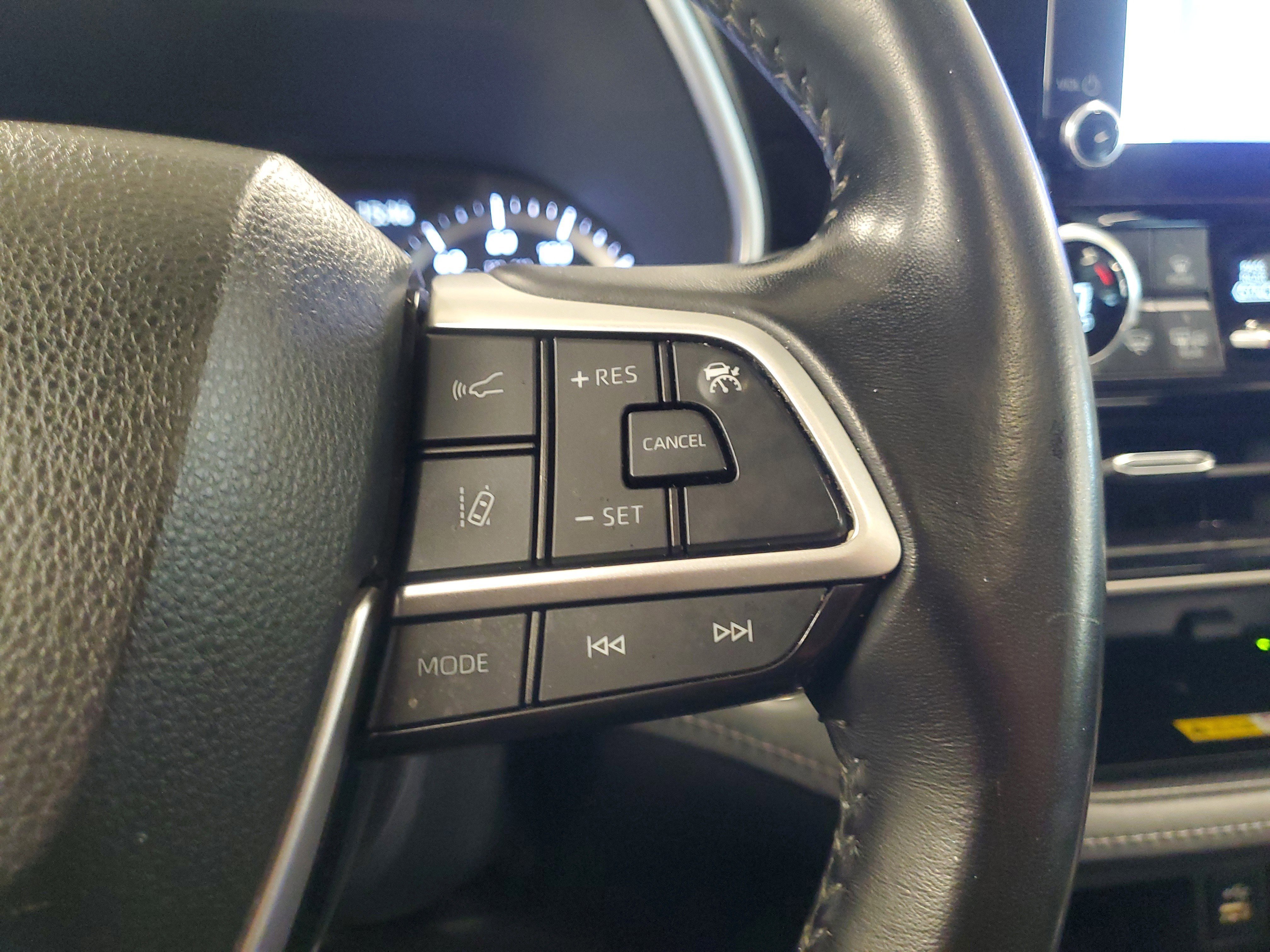 Used 2023 Blueprint Toyota XLE image 23