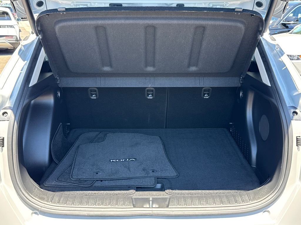 Used 2025 Gray Hyundai Limited image 11
