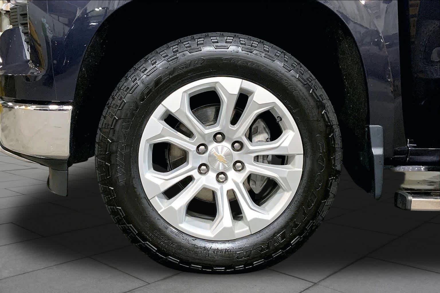 Used 2023 Dark Ash Metallic Chevrolet LTZ image 11
