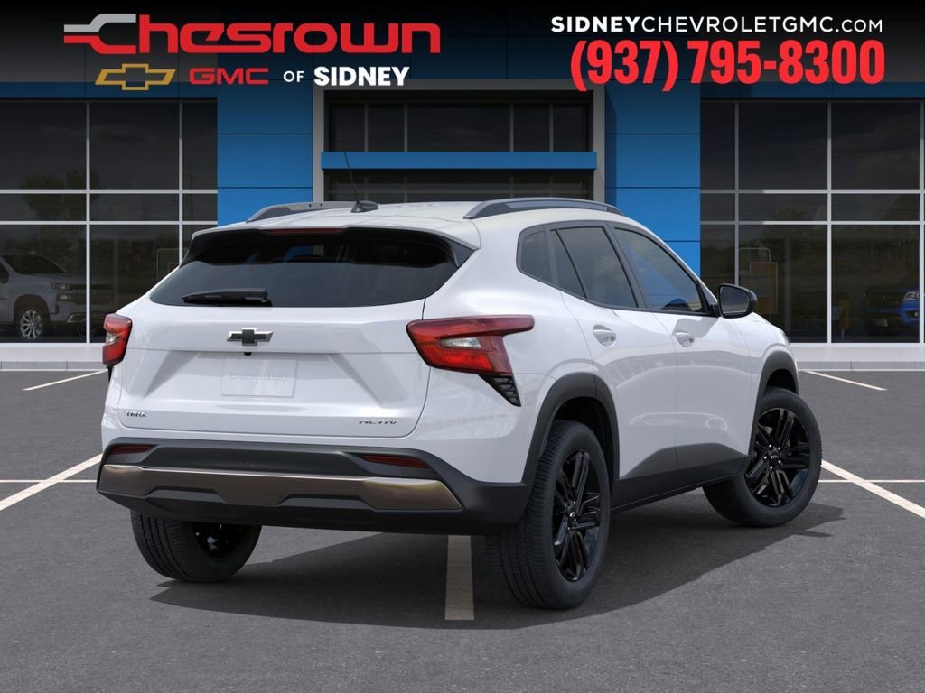 New 2026 Summit White Chevrolet ACTIV image 4